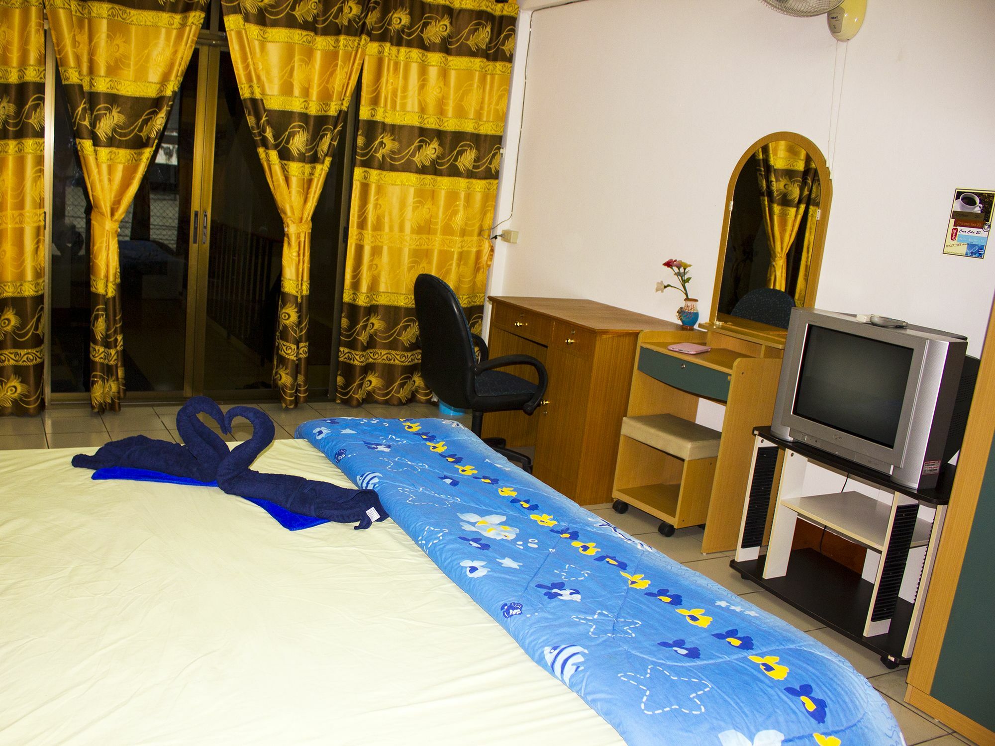 Walkinn Guesthouse 1 Chiang Mai Esterno foto