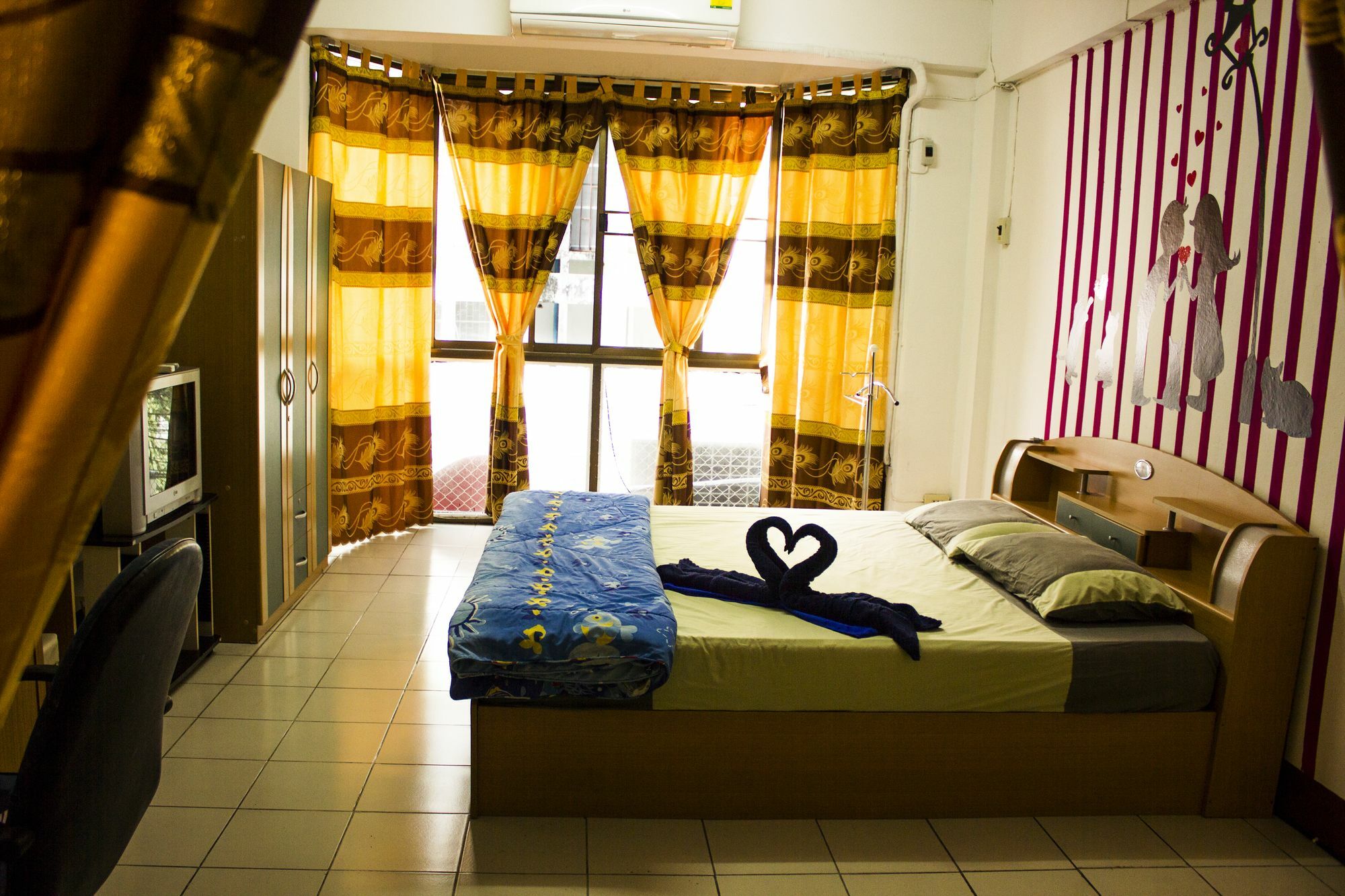Walkinn Guesthouse 1 Chiang Mai Esterno foto