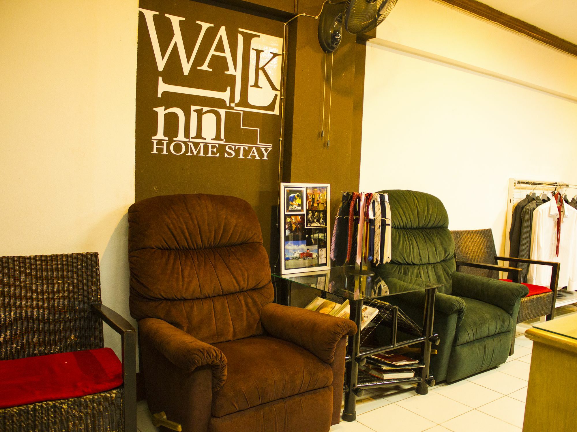 Walkinn Guesthouse 1 Chiang Mai Esterno foto